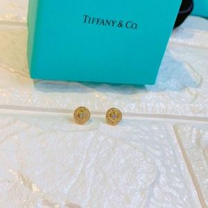 Tiffany earrings.